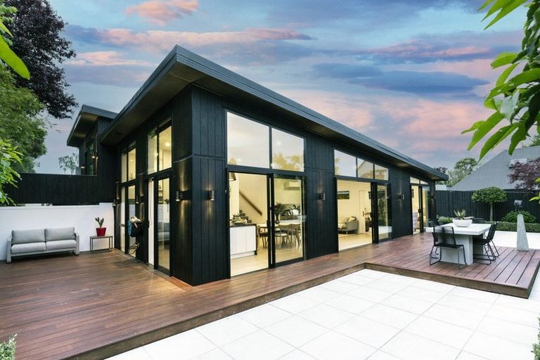 Photo of property in 91 Condell Avenue, Papanui, Christchurch, 8053