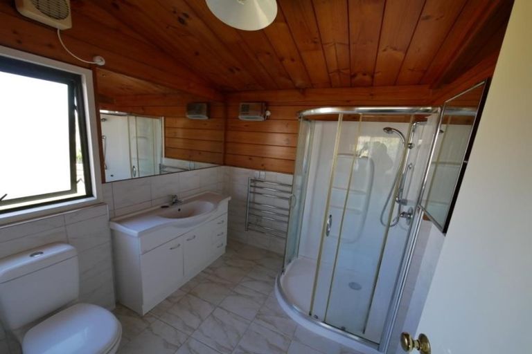 Photo of property in 336 Waihoehoe Road, Drury, 2577