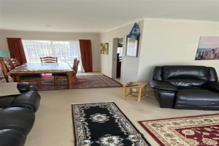 Photo of property in 39 Blackwood Drive, Wattle Downs, Auckland, 2103