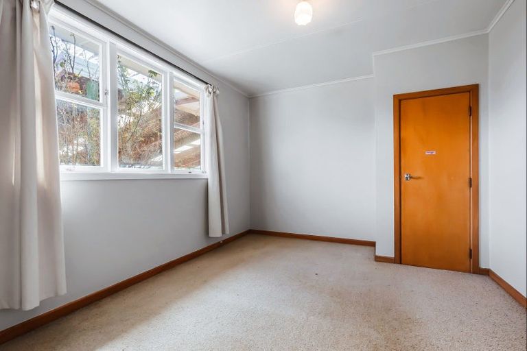 Photo of property in 10 Tamakui Grove, Turangi, 3334