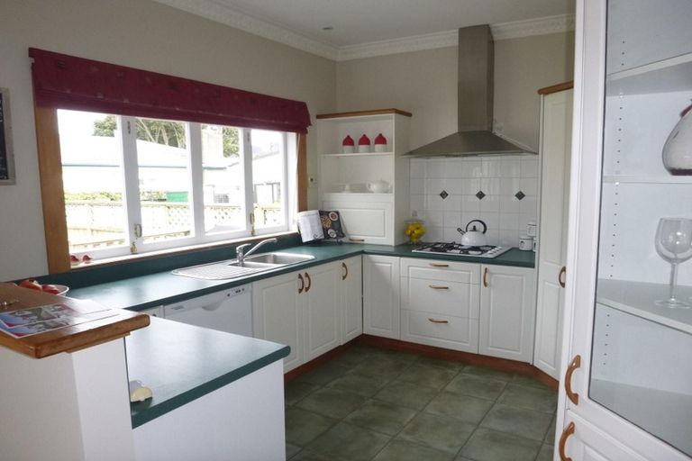 Photo of property in 34 Boulcott Street, Boulcott, Lower Hutt, 5010