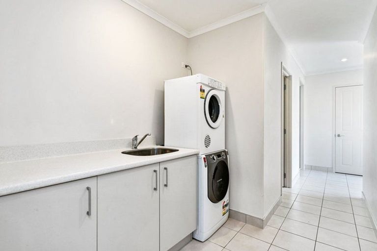 Photo of property in 45 Waitotara Drive, Waipapa, 0230