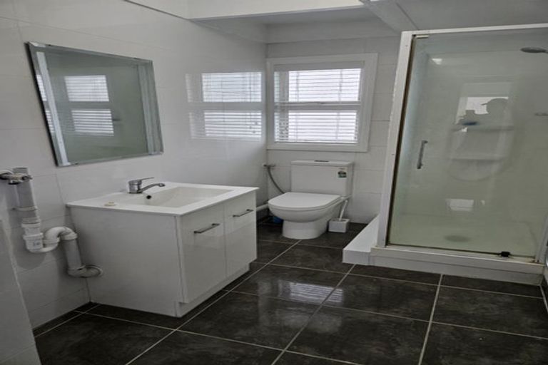 Photo of property in 2/21 Hilda Street, Fenton Park, Rotorua, 3010