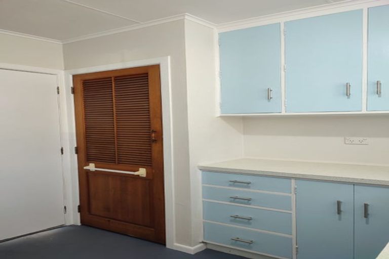 Photo of property in 53a Mandalay Terrace, Khandallah, Wellington, 6035