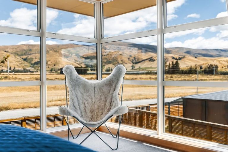 Photo of property in 49 Waenga Drive, Cromwell, 9310