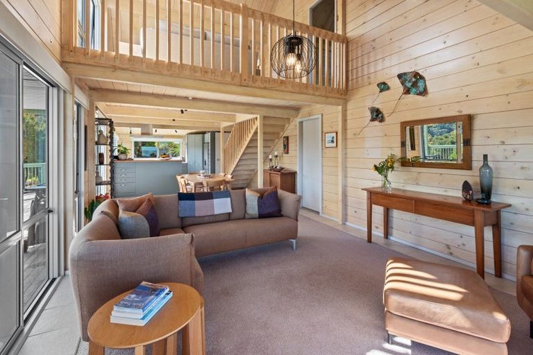 Photo of property in 16 Lichen Grove, Russell, 0272