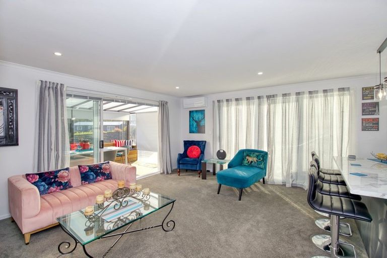 Photo of property in 1 Wharuka Glade, Mangawhai, 0505
