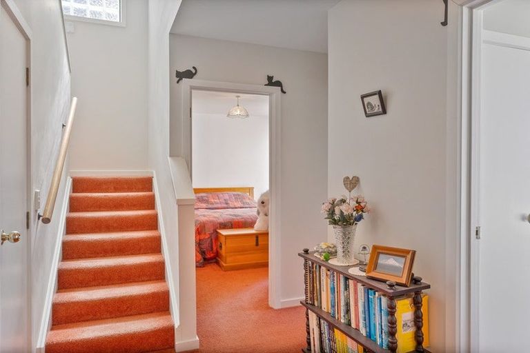 Photo of property in 54 Hinemoa Terrace, Tairua, 3508