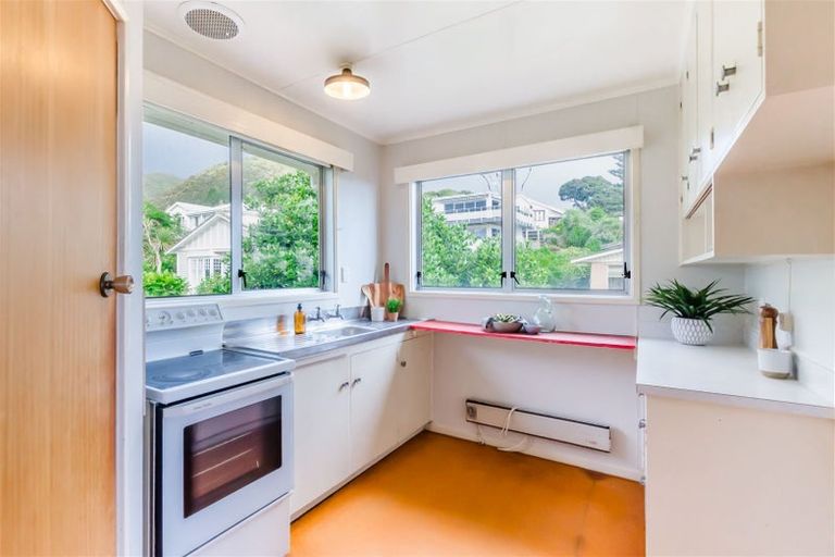 Photo of property in 6/29 Beach Road, Paekakariki, 5034