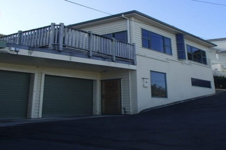 Photo of property in 52 Mitchell Street, Brooklyn, Wellington, 6021