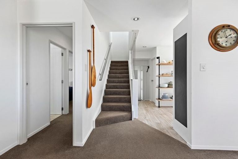 Photo of property in 960a Papamoa Beach Road, Papamoa Beach, Papamoa, 3118