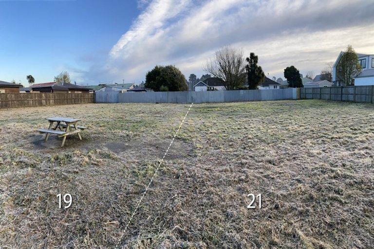 Photo of property in 21 Ben Rarere Avenue, Aranui, Christchurch, 8061