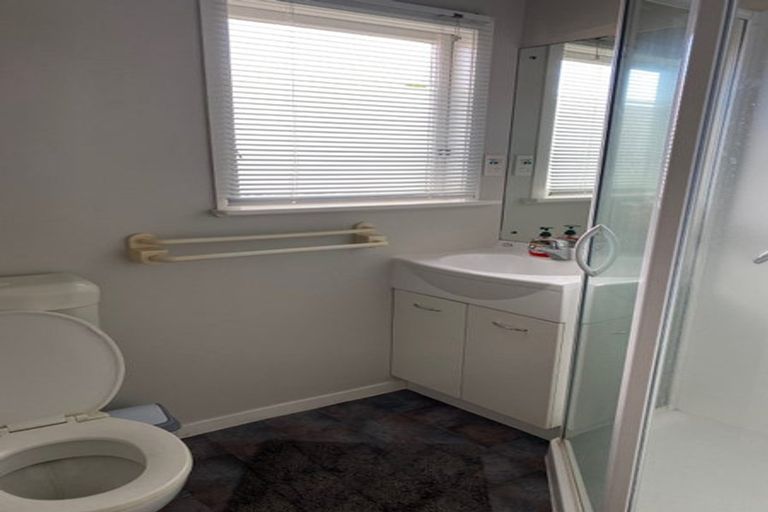 Photo of property in 114a Weka Street, Whangamata, 3620