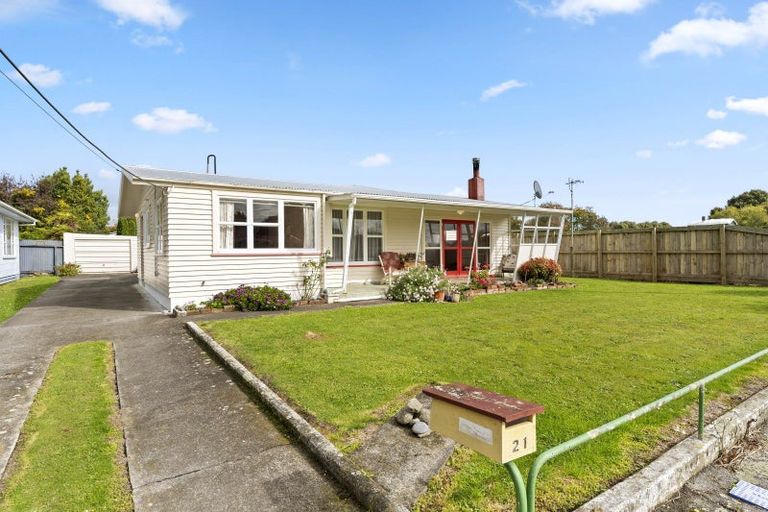 Photo of property in 21 Hamilton Street, Pahiatua, 4910