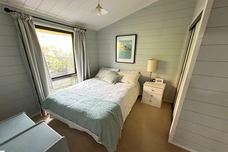 Photo of property in 37b Albatross Road, Red Beach, 0932