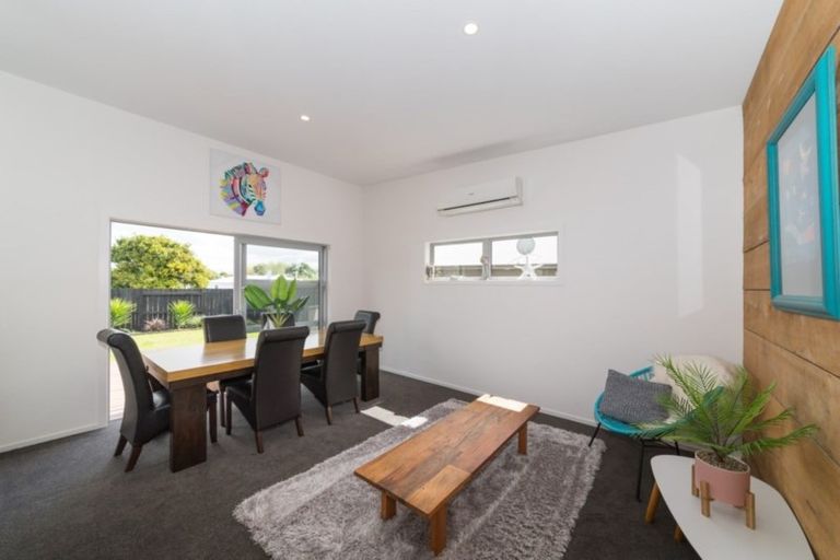 Photo of property in 2a Pharazyn Street, Feilding, 4702