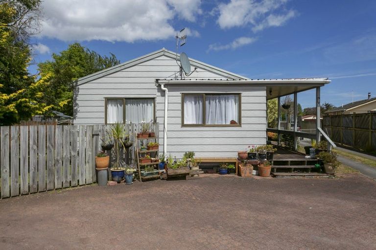 Photo of property in 2/21 Arthur Crescent, Hilltop, Taupo, 3330