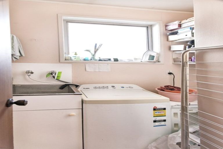 Photo of property in 1/36 Churchill Avenue, Manurewa, Auckland, 2102