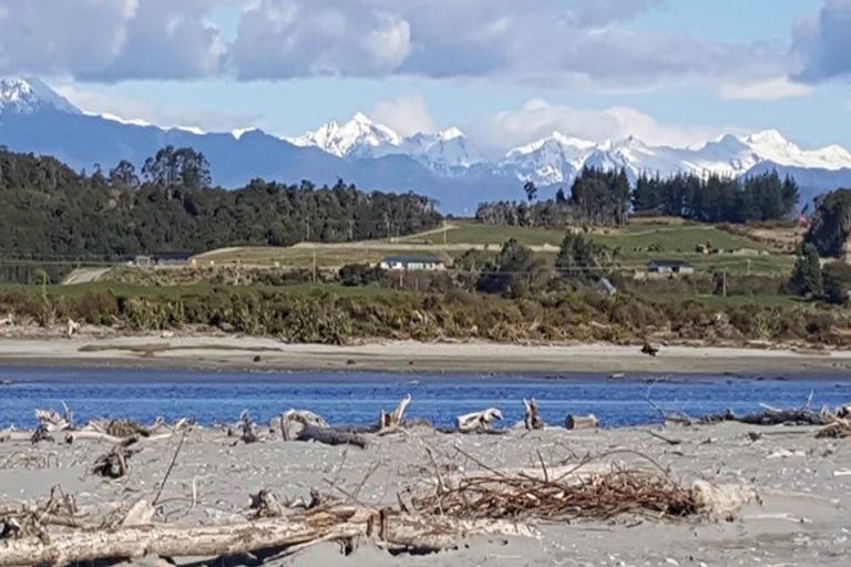 Photo of property in 22 Arthurstown, Ruatapu, Hokitika, 7883