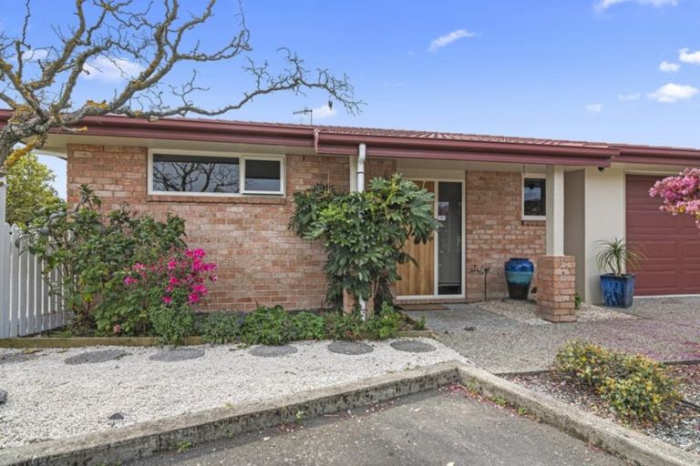Photo of property in 16 Mata Close, Tahunanui, Nelson, 7011