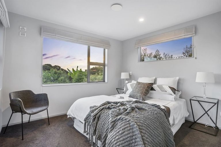 Photo of property in 126a Rangatira Road, Beach Haven, Auckland, 0626