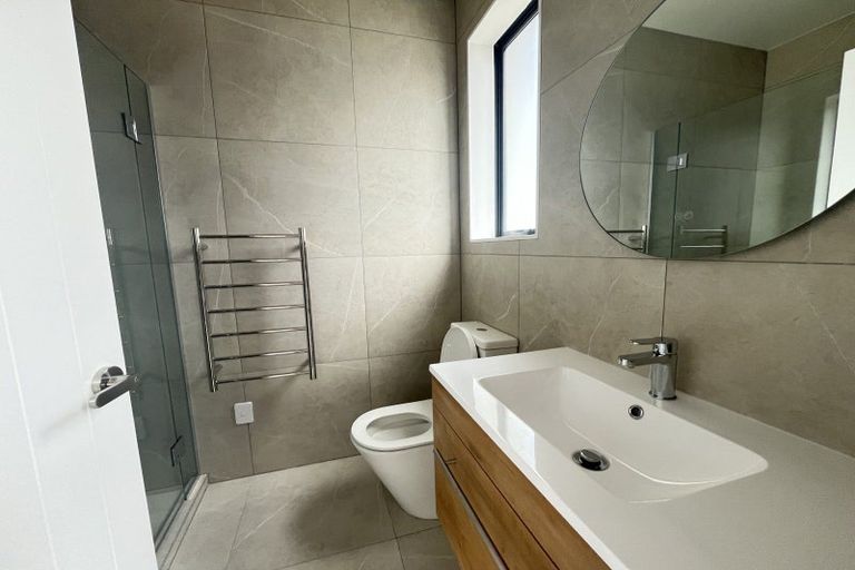 Photo of property in 38 Barn Road, Jacks Point, 9371