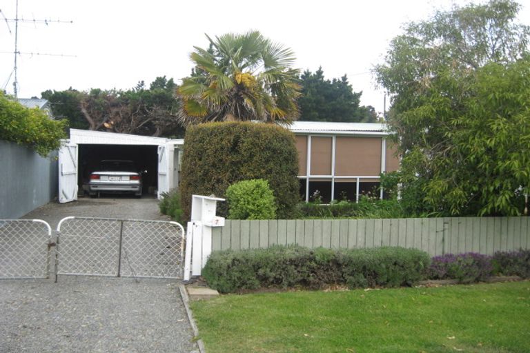 Photo of property in 7 Penfold Square, Leithfield, 7481