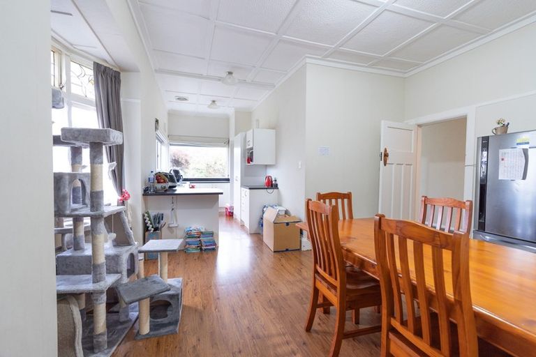 Photo of property in 92 Roy Street, Palmerston North, 4410
