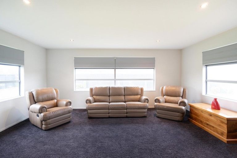 Photo of property in 44d Stonebrook Drive, Rolleston, 7614