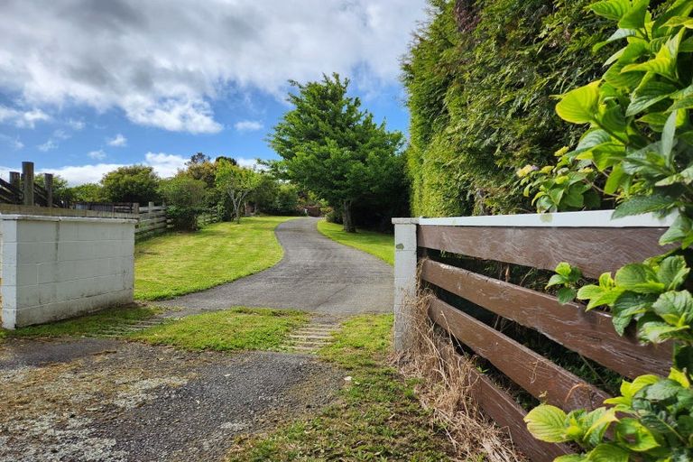 Photo of property in 783 Mangorei Road, Mangorei, New Plymouth, 4371