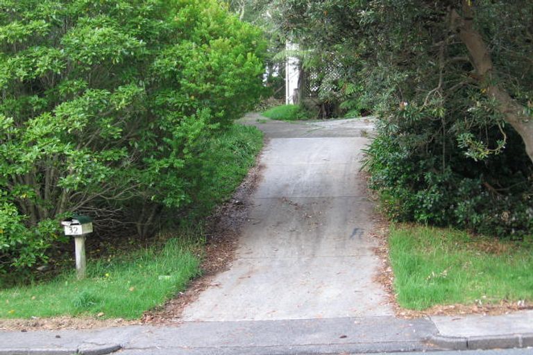Photo of property in 32 Autumn Avenue, Glen Eden, Auckland, 0602