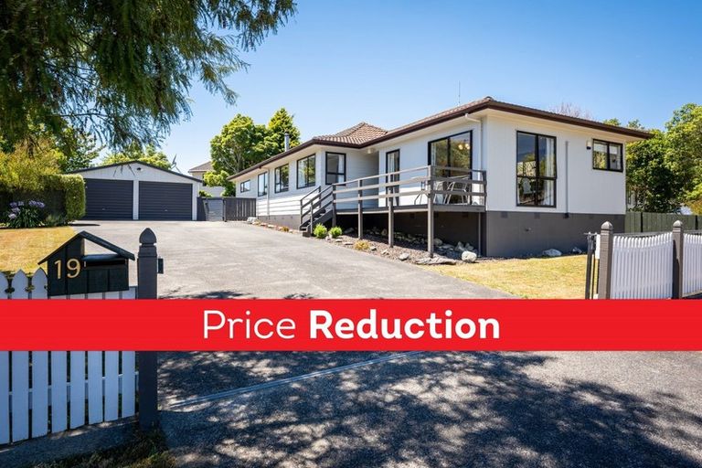 Photo of property in 19 Topaz Street, Birchville, Upper Hutt, 5018