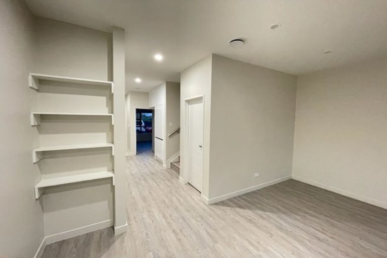 Photo of property in 128b Hutchinsons Road, Bucklands Beach, Auckland, 2014