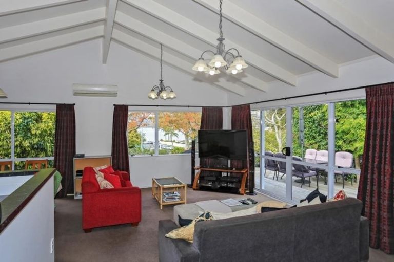 Photo of property in 2/19 Sixth Avenue, Tauranga, 3110