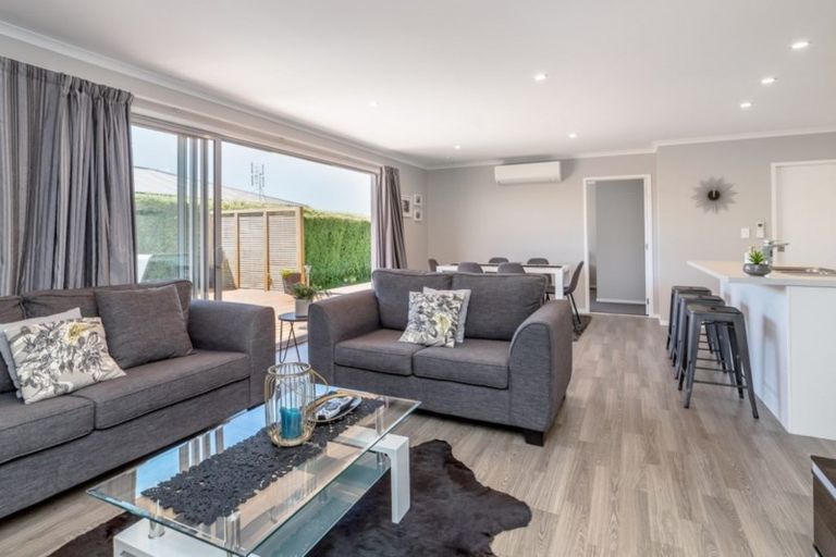 Photo of property in 27 Tuscan Lane, Martinborough, 5711