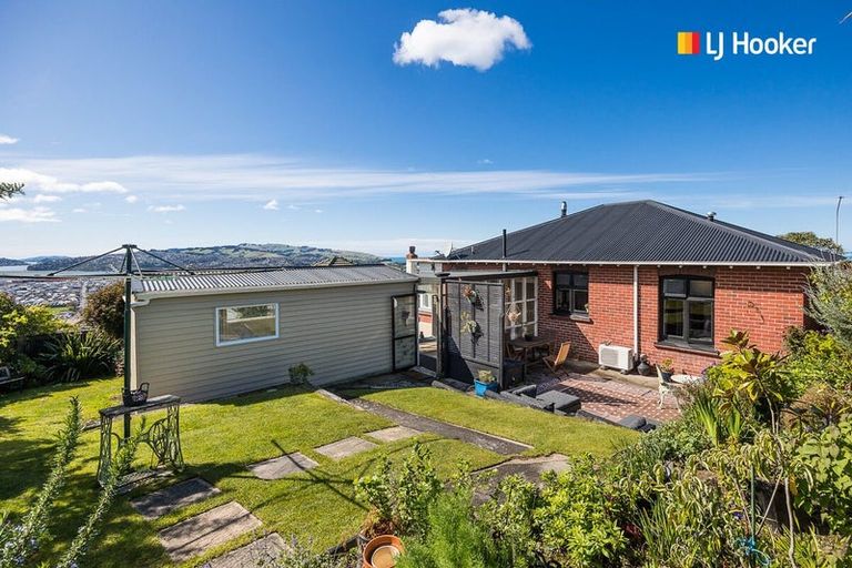 Photo of property in 62 Middleton Road, Kew, Dunedin, 9012