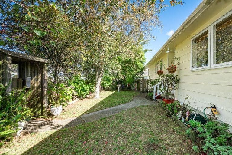 Photo of property in 41 Arawhata Road, Paraparaumu, 5032