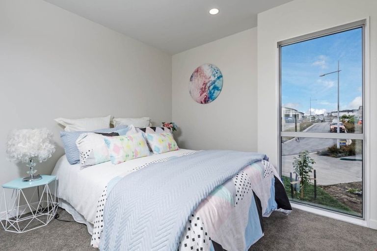 Photo of property in 37 Bight Road, Long Bay, Auckland, 0630