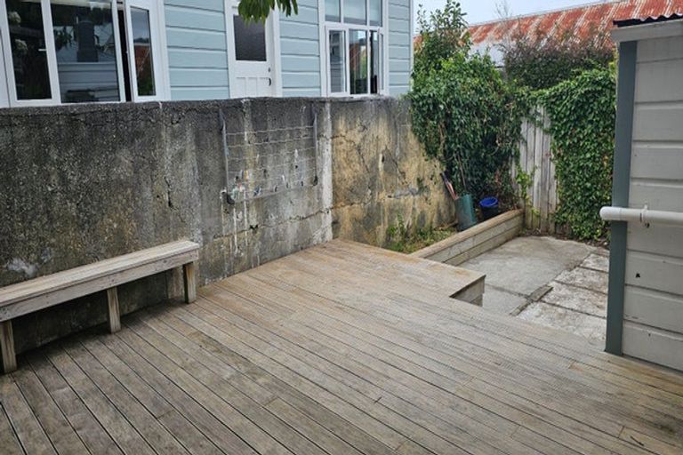 Photo of property in 120 Mein Street, Newtown, Wellington, 6021