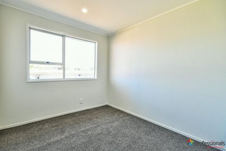 Photo of property in 84 Ferndown Avenue, Papatoetoe, Auckland, 2025