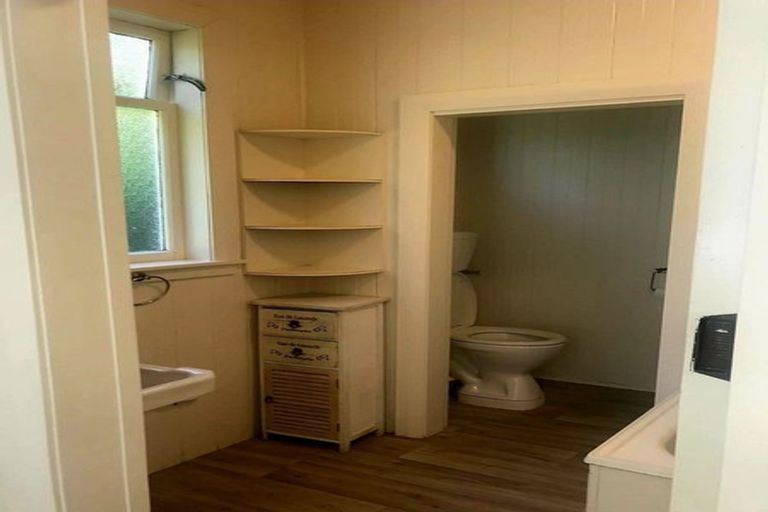 Photo of property in 51 Mornington Road, Brooklyn, Wellington, 6021