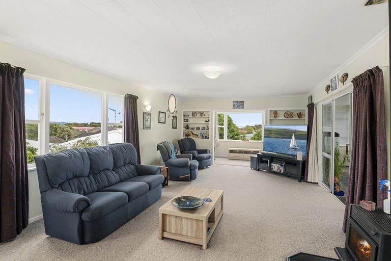 Photo of property in 164 Weraroa Road, Levin, 5510