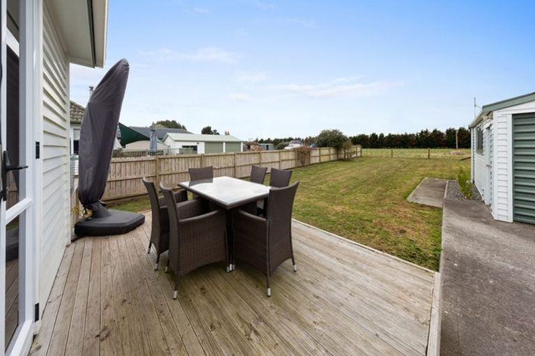 Photo of property in 31 Village Way, Ardmore, Papakura, 2582