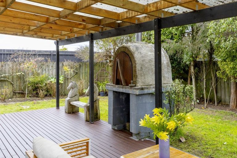 Photo of property in 2/34 Puriri Street, Hilltop, Taupo, 3330