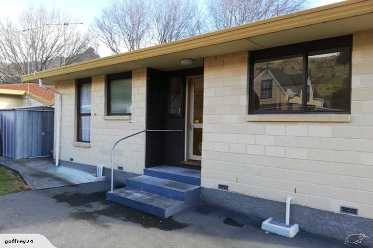 Photo of property in 1/32 Station Road, Heathcote Valley, Christchurch, 8022