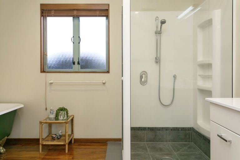 Photo of property in 55 Taharepa Road, Hilltop, Taupo, 3330