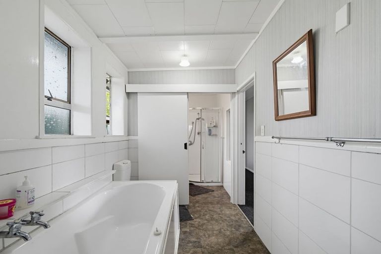 Photo of property in 124 Porangahau Road, Waipukurau, 4200