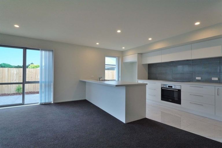 Photo of property in 4 Keeper Close, Woodend, 7610