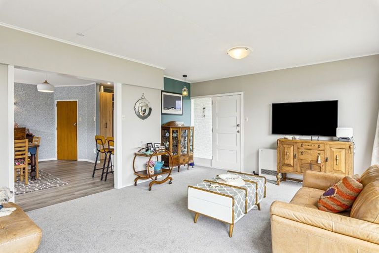 Photo of property in 66 Gray Avenue, Paraparaumu Beach, Paraparaumu, 5032