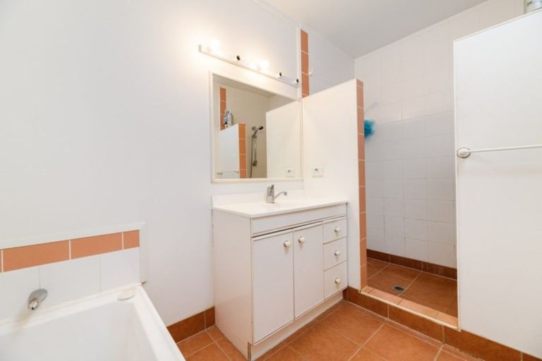 Photo of property in 62c Maunganui Road, Mount Maunganui, 3116